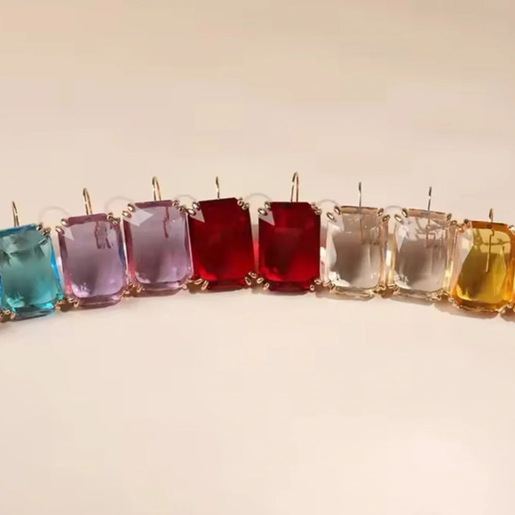 Vintage Red Crystal Earrings - Picture 10 of 10